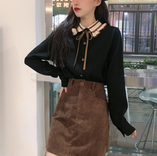 画像をギャラリービューアに読み込む, 新しくしたネイルに担当が気づいてくれたショコラブラウス