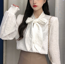 画像をギャラリービューアに読み込む, 現場で推しに認知してもらえた天使ブラウス