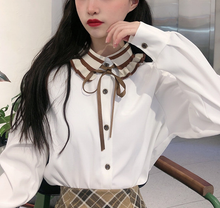 画像をギャラリービューアに読み込む, 新しくしたネイルに担当が気づいてくれたショコラブラウス