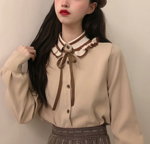 画像をギャラリービューアに読み込む, 新しくしたネイルに担当が気づいてくれたショコラブラウス