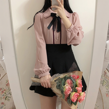 画像をギャラリービューアに読み込む, 推しとの匂わせストーリーをあげちゃう甘めブラウス