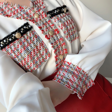 画像をギャラリービューアに読み込む, 推しケーキがもったいなくて食べられないツイードブラウス