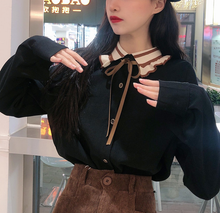 画像をギャラリービューアに読み込む, 新しくしたネイルに担当が気づいてくれたショコラブラウス