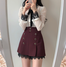 画像をギャラリービューアに読み込む, 香水を推しとおそろいにしちゃうメイドブラウス