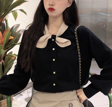 画像をギャラリービューアに読み込む, 推しのグッズが届いてワクワクしちゃう子犬カーディガン