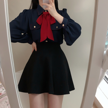 画像をギャラリービューアに読み込む, 連絡を返してくれない担当に冷めそうになる病みブラウス