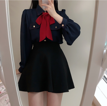 画像をギャラリービューアに読み込む, 連絡を返してくれない担当に冷めそうになる病みブラウス