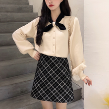 画像をギャラリービューアに読み込む, 推しのグッズが届いてワクワクしちゃう子犬カーディガン