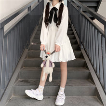 画像をギャラリービューアに読み込む, 担当被りを見つけてモヤモヤしちゃううさぎワンピース