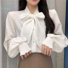 画像をギャラリービューアに読み込む, 現場で推しに認知してもらえた天使ブラウス