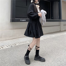 画像をギャラリービューアに読み込む, 担当被りを見つけてモヤモヤしちゃううさぎワンピース