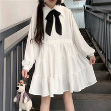 画像をギャラリービューアに読み込む, 担当被りを見つけてモヤモヤしちゃううさぎワンピース